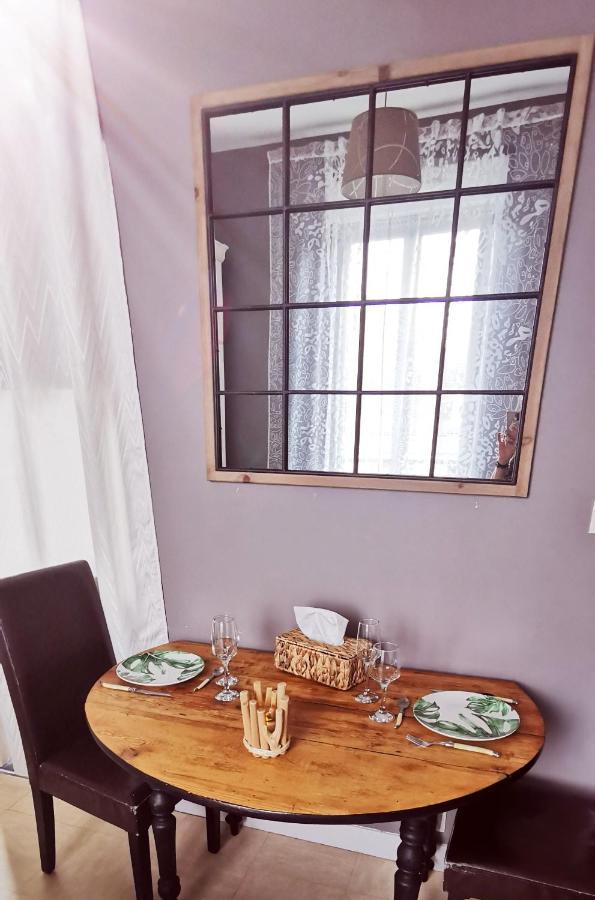 Studio Dans Charmante Batisse De Maitre Compiegnoise 콩피에뉴 외부 사진